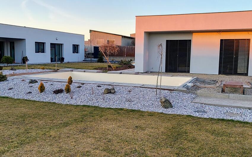 Neu gebauter Bungalow im Stadtteil Litoměřice